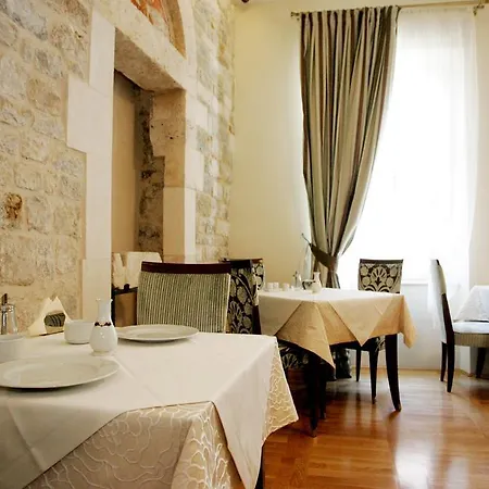 Pensjonat Palace Augubio Split