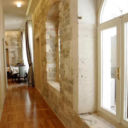Penzion Palace Augubio 4*