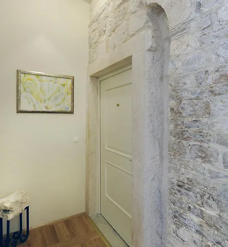 Гостьовий будинок Palace Augubio Спліт